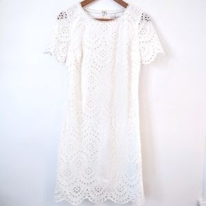 🌿 Boden White Eyelet Scalloped Shift Dress